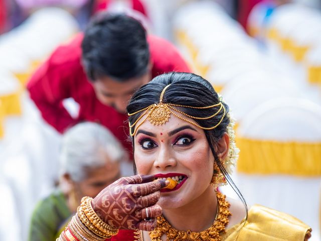 Latish and Latika&apos;s wedding in Mumbai, Maharashtra 11