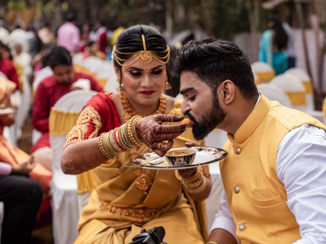 Latish and Latika&apos;s wedding in Mumbai, Maharashtra 12