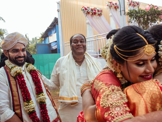 Latish and Latika&apos;s wedding in Mumbai, Maharashtra 31