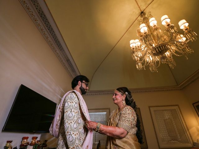 Priti and Rohan&apos;s wedding in Mumbai, Maharashtra 32