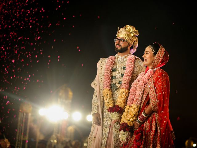 Priti and Rohan&apos;s wedding in Mumbai, Maharashtra 35