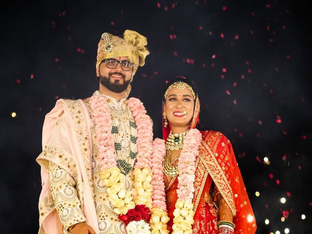 Priti and Rohan&apos;s wedding in Mumbai, Maharashtra 36