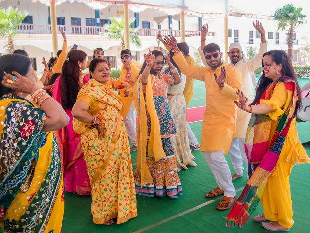 Prerna and Shobhit&apos;s wedding in Mathura, Uttar Pradesh 31