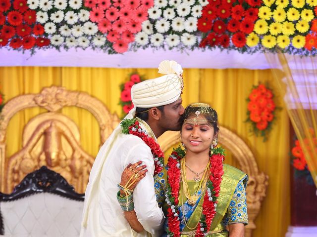 Pooja and Vikram&apos;s wedding in Hyderabad, Telangana 47