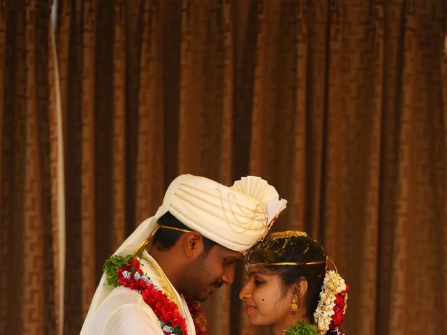 Pooja and Vikram&apos;s wedding in Hyderabad, Telangana 48