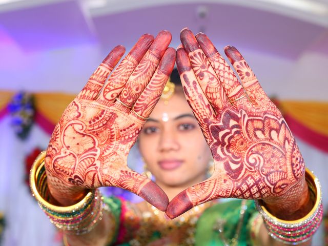 Sravani and Chandra Shaker&apos;s wedding in Hyderabad, Telangana 5