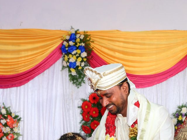 Sravani and Chandra Shaker&apos;s wedding in Hyderabad, Telangana 8