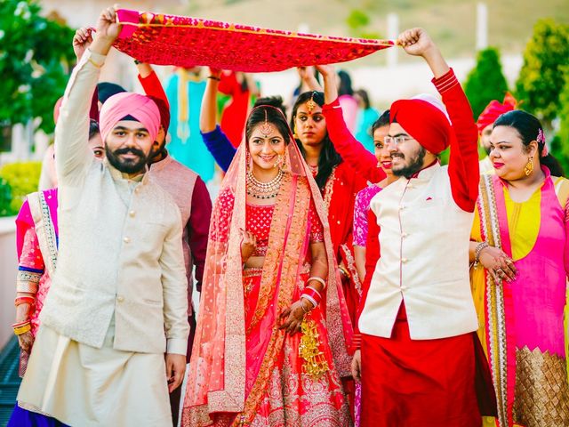 Varanjot and Ankit&apos;s wedding in Ajmer, Rajasthan 33