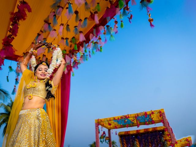 Shreya and Nikhil's wedding in Howrah, West Bengal 23