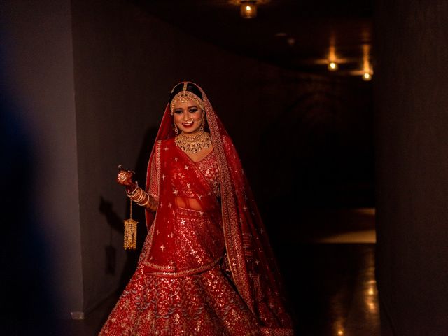 Shreya and Nikhil's wedding in Howrah, West Bengal 25