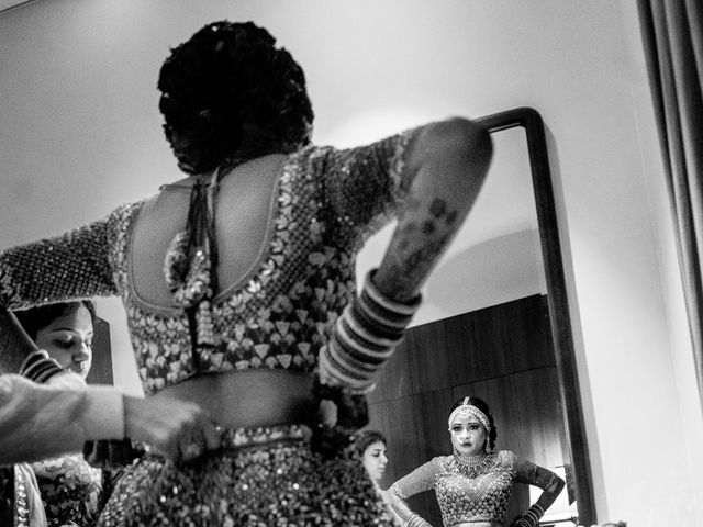 Shreya and Nikhil's wedding in Howrah, West Bengal 26