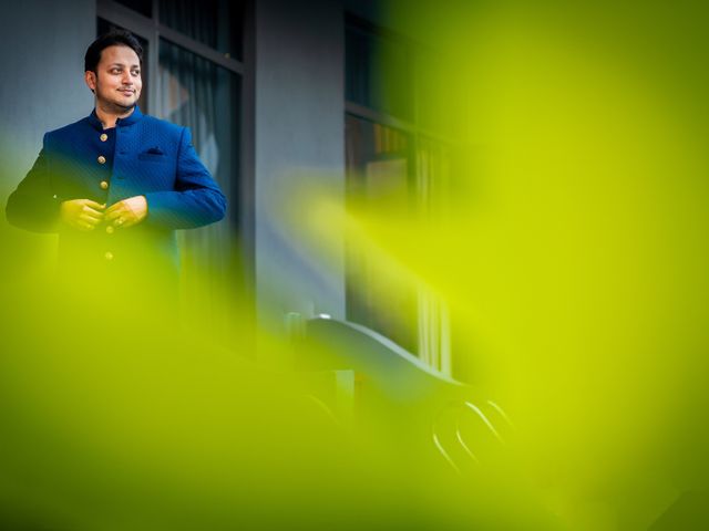 Shreya and Nikhil's wedding in Howrah, West Bengal 33