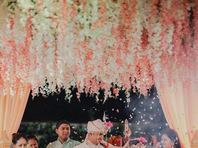 Vikram and Bhakti&apos;s wedding in Raigad, Maharashtra 77