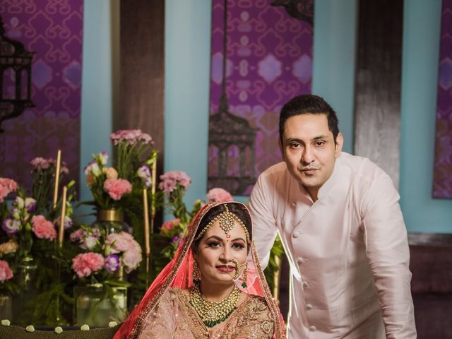 Ruchi and Deepak&apos;s wedding in Gurgaon, Delhi NCR 33