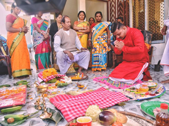 Abhimanyu and Ankita&apos;s wedding in Nagaon, Assam 17
