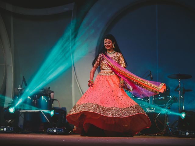 Nancy and Samarth&apos;s wedding in Vadodara, Gujarat 19