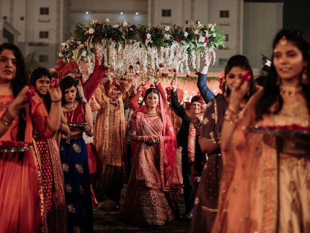 Nancy and Samarth&apos;s wedding in Vadodara, Gujarat 40