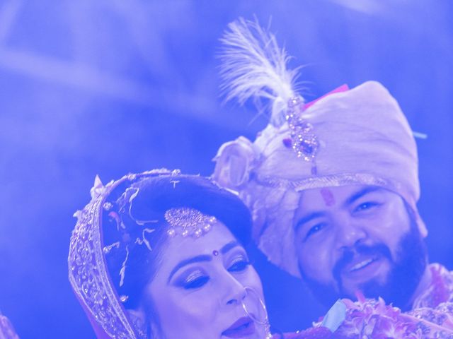 Sumedha and Tushar&apos;s wedding in Rohtak, Haryana 6