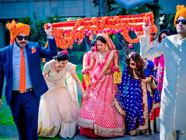 Shivani and Abhimanyu&apos;s wedding in South Delhi, Delhi NCR 19