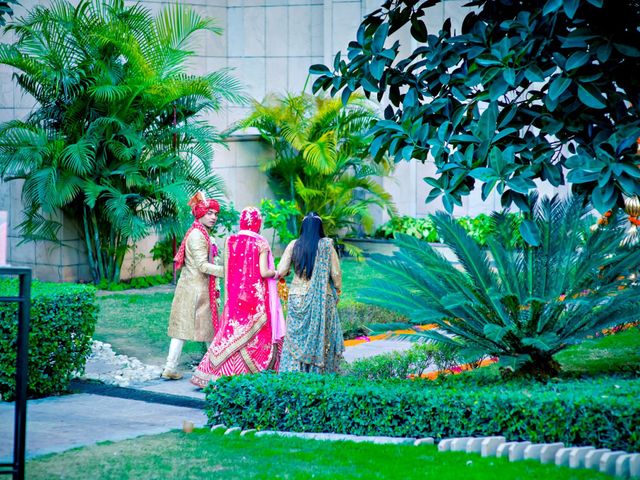 Shivani and Abhimanyu&apos;s wedding in South Delhi, Delhi NCR 32