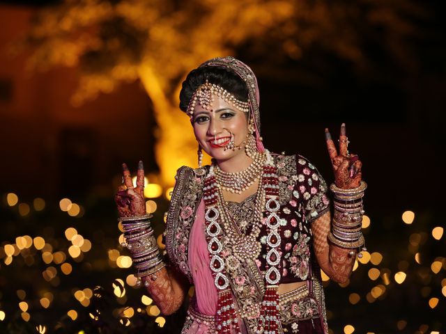 Ritika and Nikhil&apos;s wedding in Varanasi, Uttar Pradesh 21
