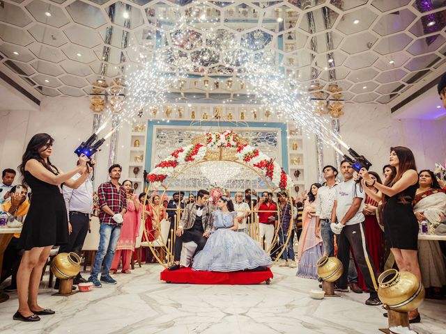 Mahi and Vikrant&apos;s wedding in Noida, Delhi NCR 17