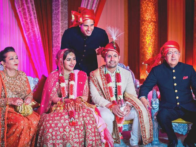 Eishita and Vaibhav&apos;s wedding in South Delhi, Delhi NCR 31