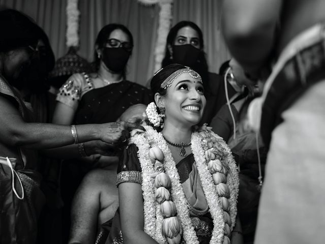 Bharat and Meera&apos;s wedding in Chennai, Tamil Nadu 76