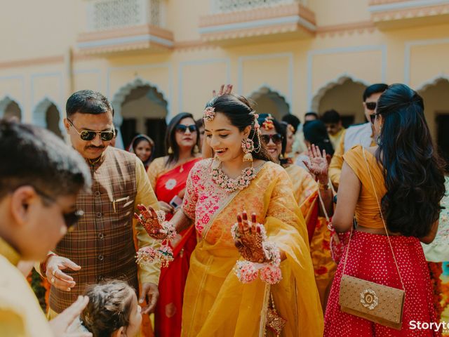Kajal and Shashwat's wedding in Niwari, Madhya Pradesh 35