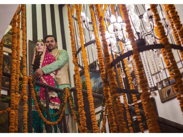 Genevieve and Shahid&apos;s wedding in Srinagar, Jammu and Kashmir 23