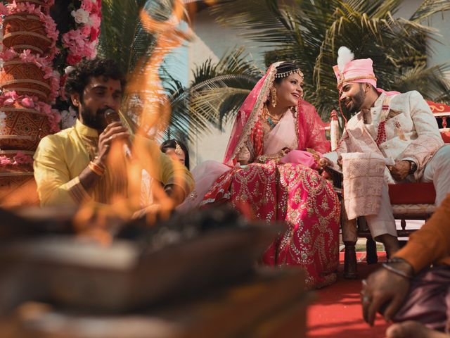 Abha and Akshay&apos;s wedding in Raigad, Maharashtra 51