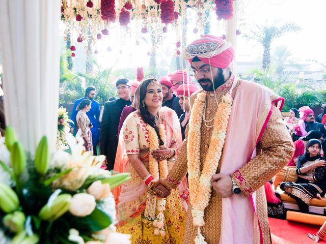 Mansi and Harneet's wedding in South Delhi, Delhi NCR 16