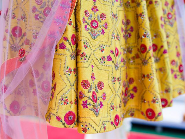 Mansi and Harneet's wedding in South Delhi, Delhi NCR 20