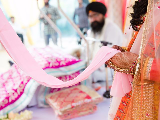 Mansi and Harneet's wedding in South Delhi, Delhi NCR 25
