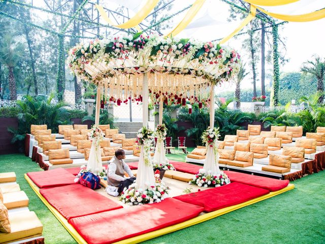 Mansi and Harneet's wedding in South Delhi, Delhi NCR 34