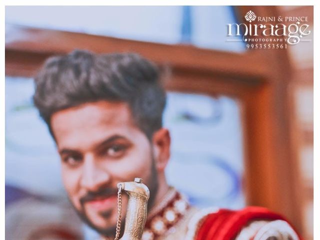 Dhruv and Mayuri&apos;s wedding in Bulandshahr, Uttar Pradesh 4