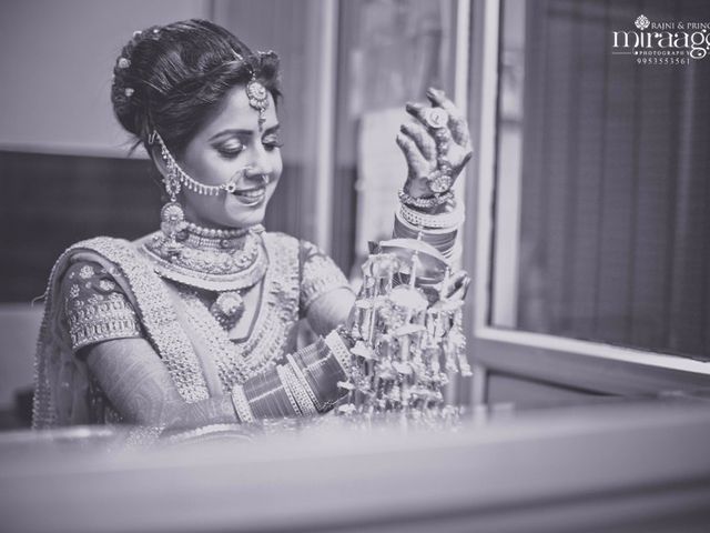 Dhruv and Mayuri&apos;s wedding in Bulandshahr, Uttar Pradesh 7