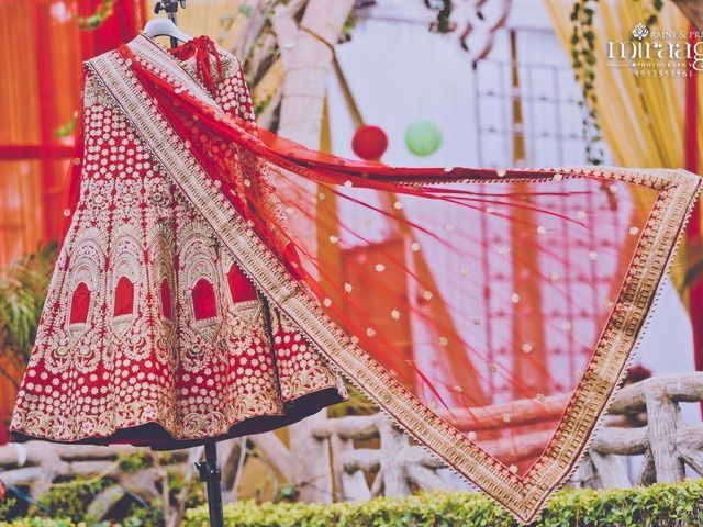 Dhruv and Mayuri&apos;s wedding in Bulandshahr, Uttar Pradesh 26