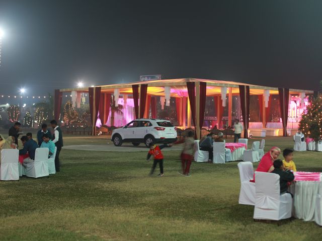 Dhruv and Mayuri&apos;s wedding in Bulandshahr, Uttar Pradesh 35