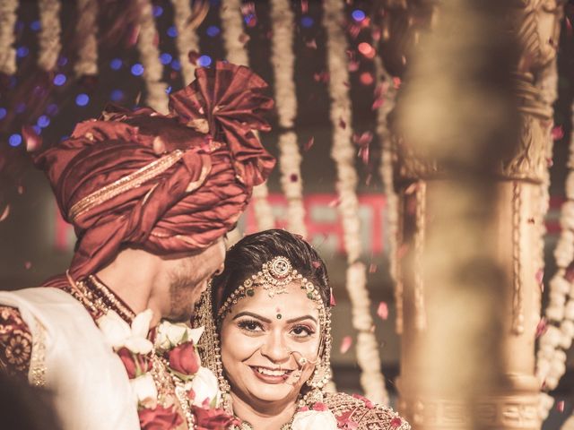 Pankaj and Heena's wedding in Vadodara, Gujarat 6
