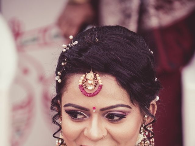 Pankaj and Heena's wedding in Vadodara, Gujarat 12