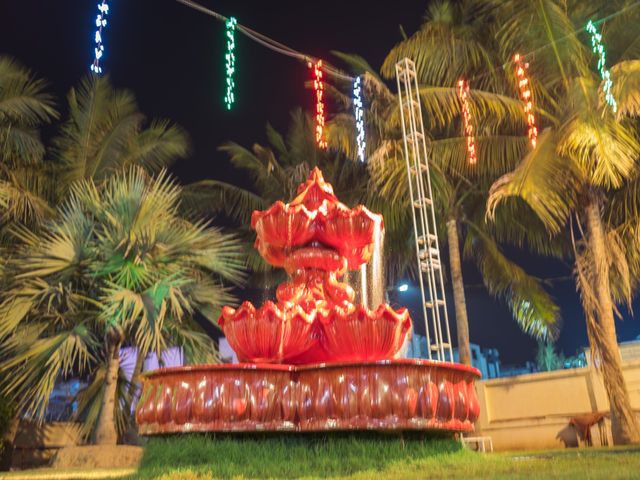 Pankaj and Heena's wedding in Vadodara, Gujarat 38