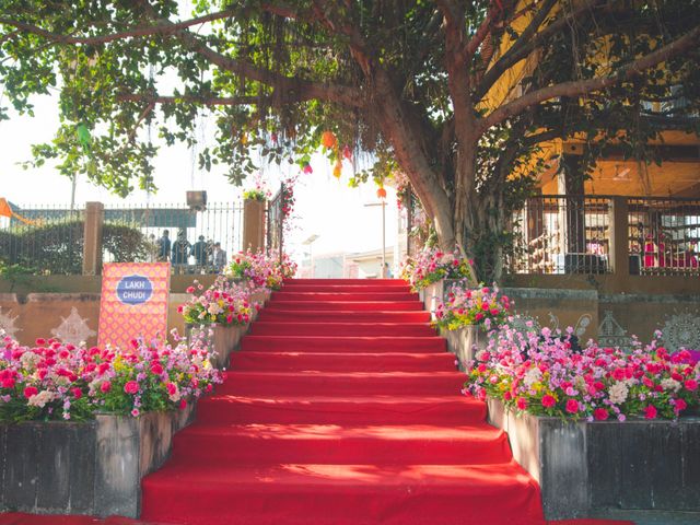 Nilisha and Rahul's wedding in Surat, Gujarat 3