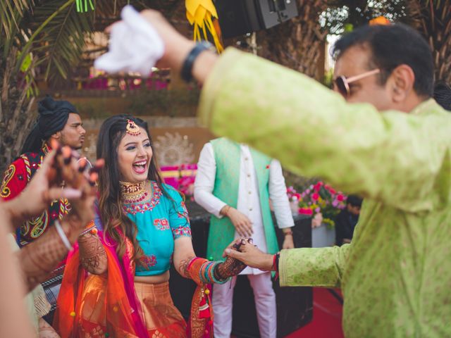 Nilisha and Rahul's wedding in Surat, Gujarat 10
