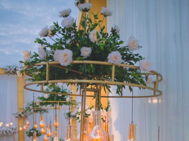 Nilisha and Rahul's wedding in Surat, Gujarat 24