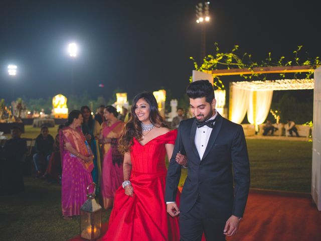 Nilisha and Rahul's wedding in Surat, Gujarat 32