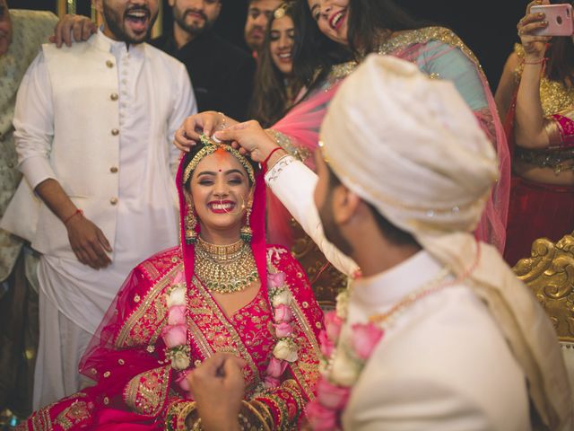 Nilisha and Rahul's wedding in Surat, Gujarat 29