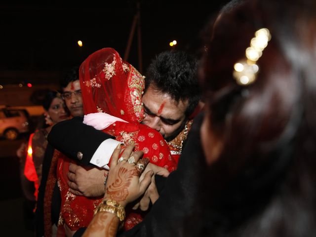 Swati and Sumit&apos;s wedding in North Delhi, Delhi NCR 17