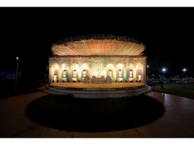 Rachna and Rajiv's wedding in Sehore, Madhya Pradesh 15
