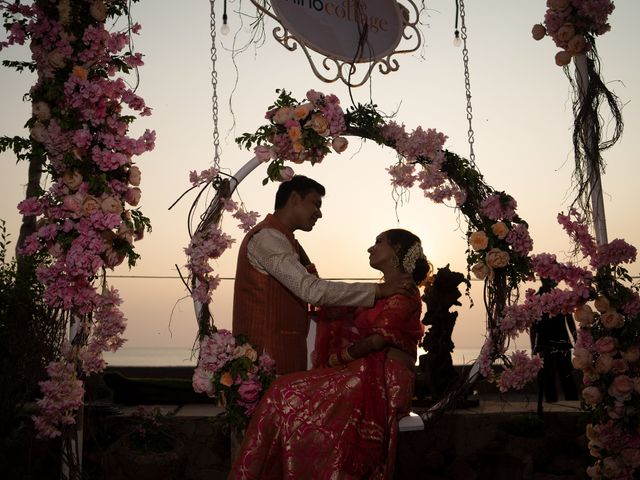 Sonia and Sarang&apos;s wedding in Mumbai, Maharashtra 6